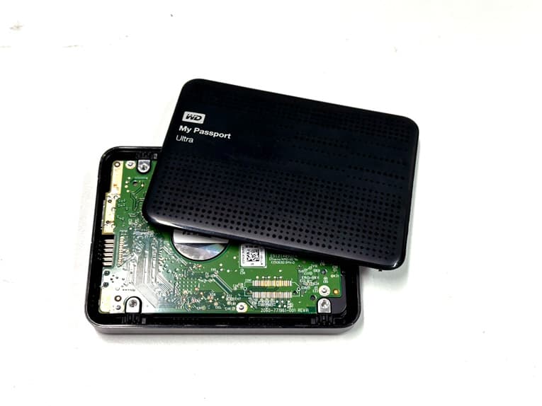 WD My Passport 2TB 暗号化対応　新品　mypassport 51+bbH2T7AL._UF350,350_QL80_.jpg